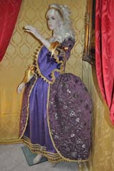 Costumi