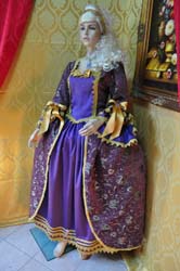 Costumi