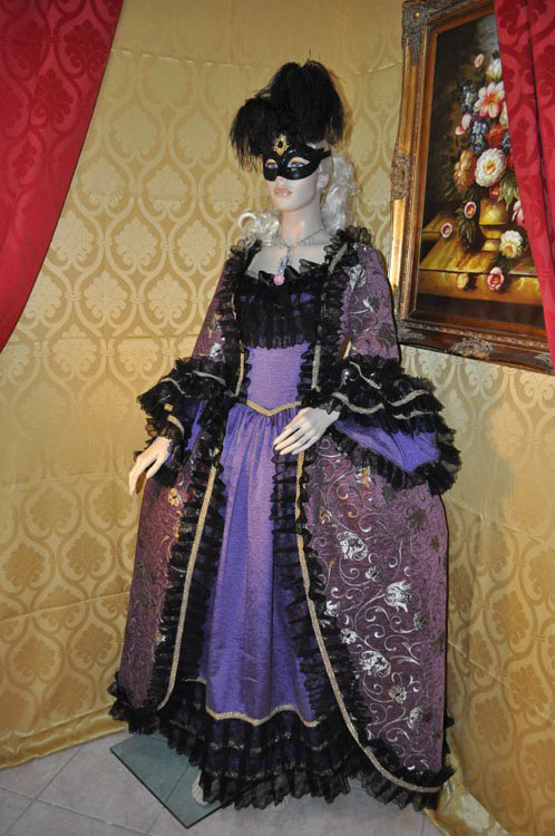 Costumi