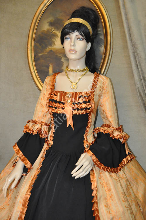 Vestito-Nobildonna-di-Venezia-1700 (12)
