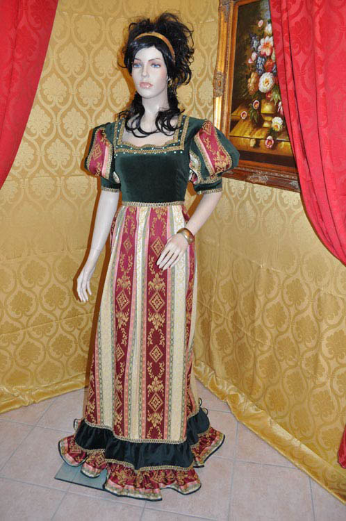 Costume