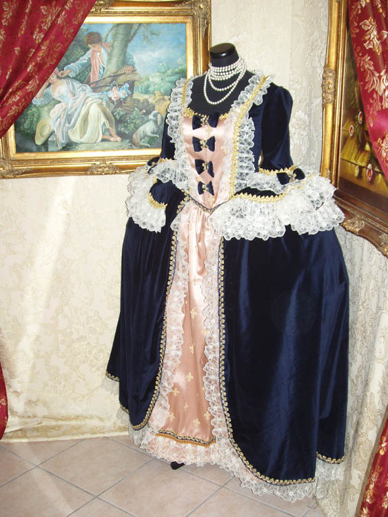 CostumeDama