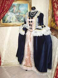 CostumeDama