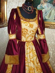 Costume
