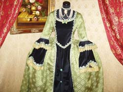 Costume