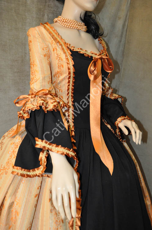 Costume Storico Settecento Veneziano (14)