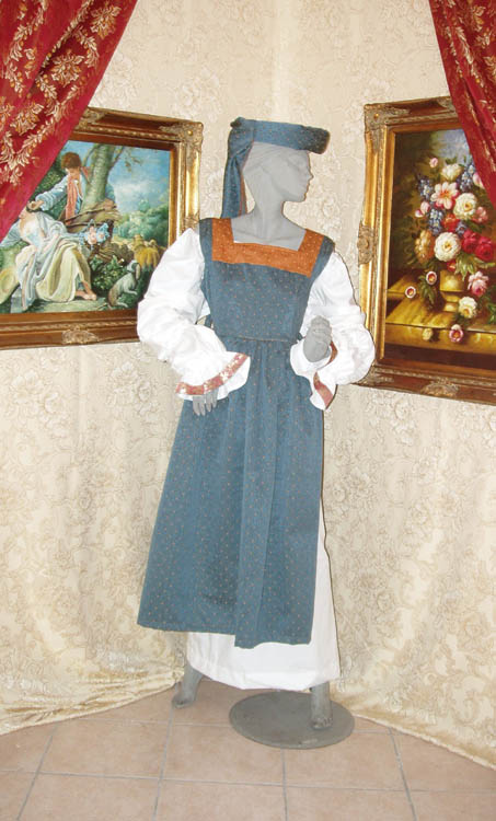 Costume