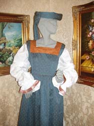 Costume
