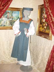 Costume
