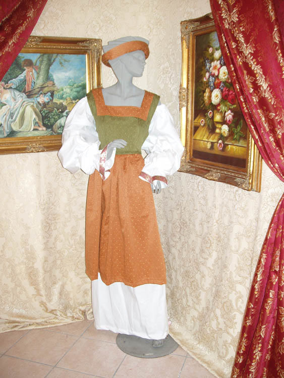 Costume