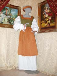Costume