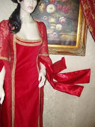Costume