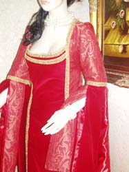 Costume