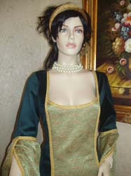 Costume