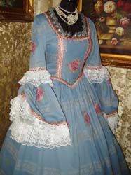 Costume