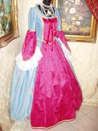 Costume
