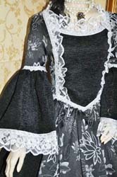 Costume