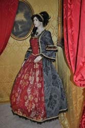 Costumi