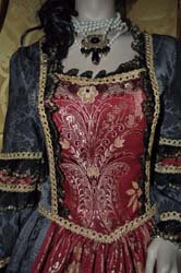 Costumi