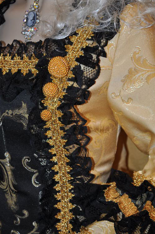 Costumi