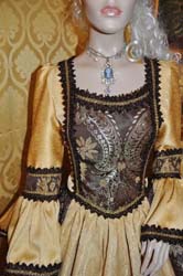 Costumi