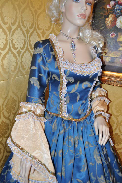 Costumista