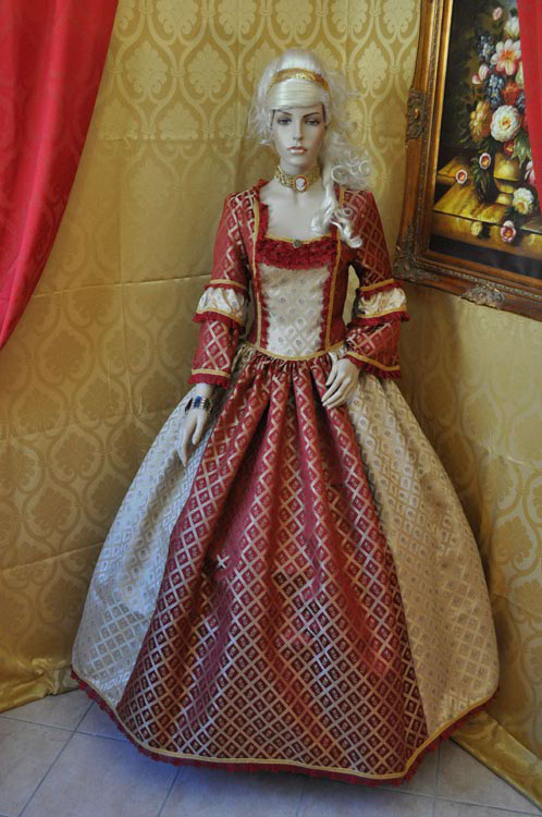 Costumista