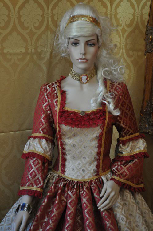 Costumista