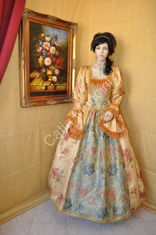 Venetian Costumes for rent (13)