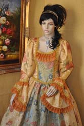 Venetian Costumes for rent (9)