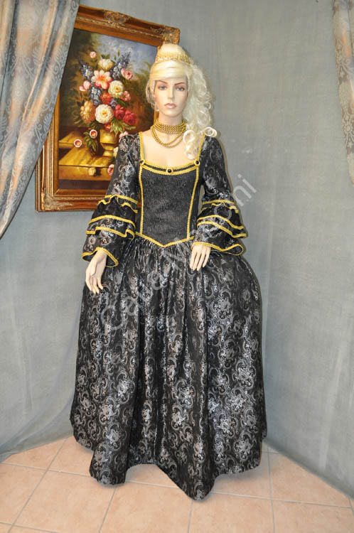 Vestito-tipico-carnevale-veneziano (1)