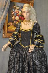 Vestito-tipico-carnevale-veneziano (9)