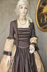 Abito-Dama-del-Settecento (11)