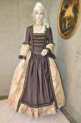 Abito-Dama-del-Settecento (7)