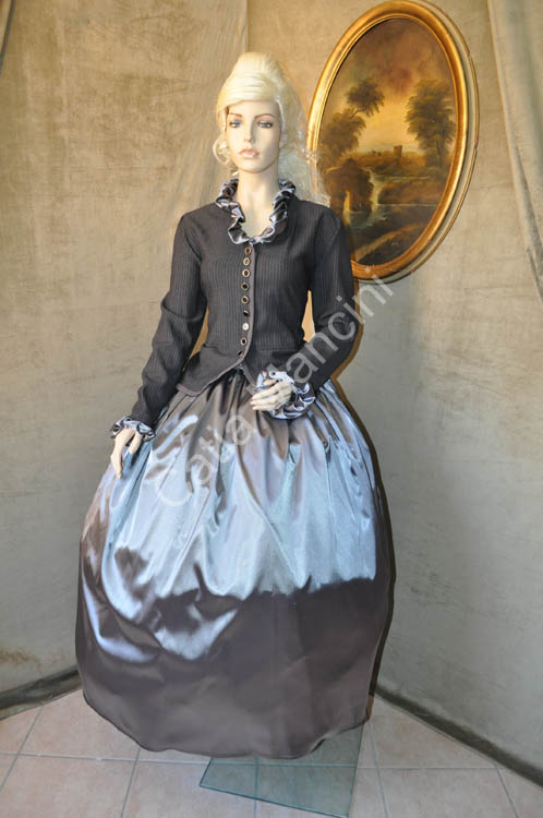 Costume-1812-donna