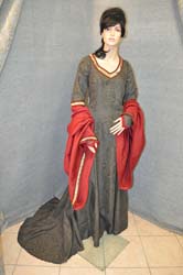 historical costume medieval Italian woman (11)