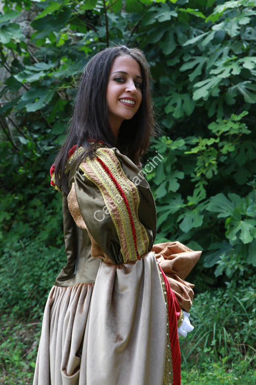 Costume Storico Medioevale Velluto (11)