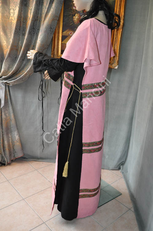Vestito-del-Medioevo-Femminile (12)