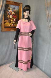 Vestito-del-Medioevo-Femminile (1)