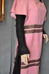 Vestito-del-Medioevo-Femminile (5)