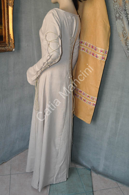 Costumi-1220