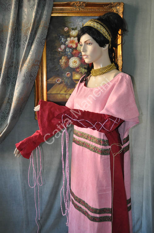 Abito-Femminile-per-cortei (6)