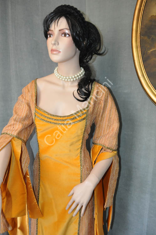 Veste-Donna-del-Medioevo (5)