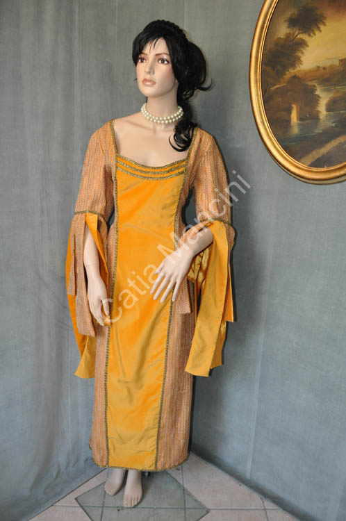 Veste-Donna-del-Medioevo (6)