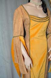 Veste-Donna-del-Medioevo (8)