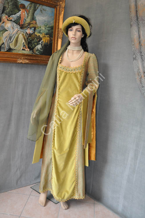 Costume-femminile-del-medioevo (1)