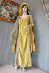 Costume-femminile-del-medioevo (5)