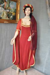 Costume-Storico-Donna-del-Medioevo (7)