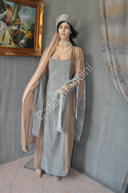 Costume-per-corteo-storico-medioevale