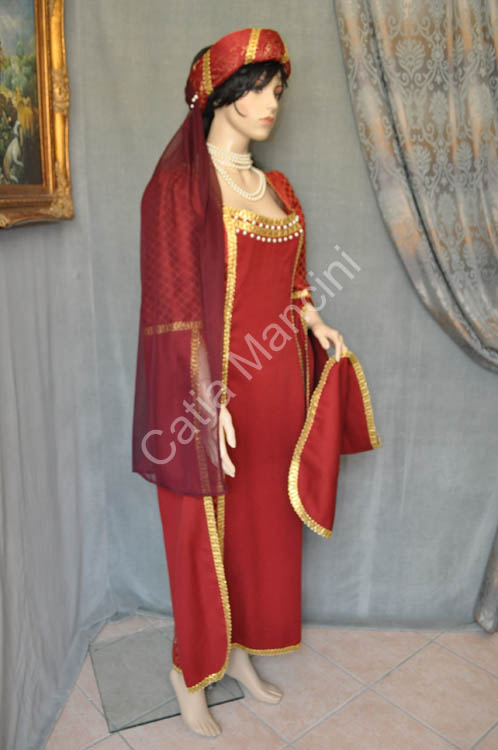 Abito-femminile-medievale (2)